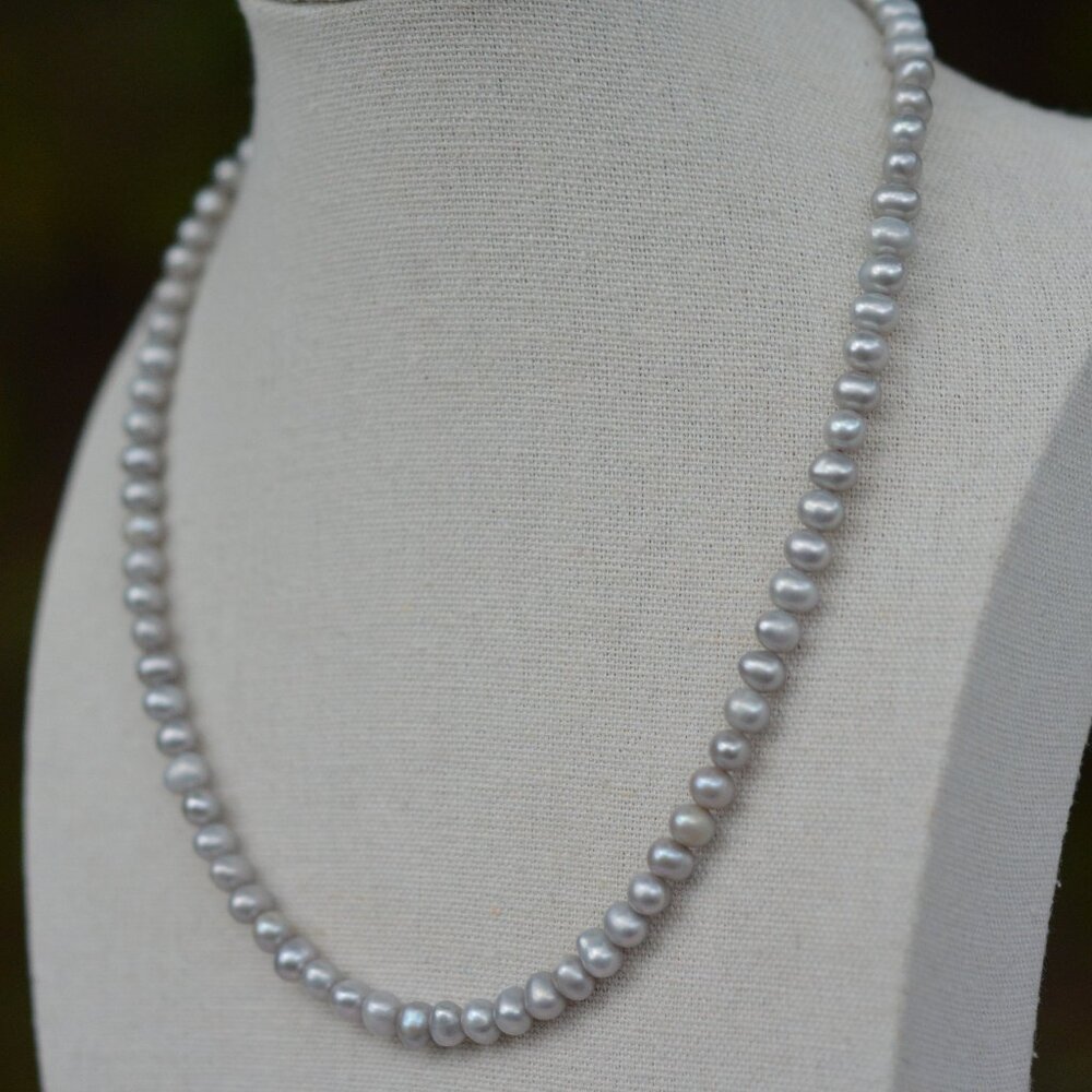 Silver Pearl Necklace 16.5-18.5" - Men Women Unisex Pearl Necklace